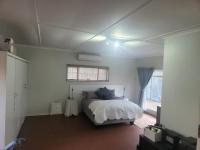 Main Bedroom - 38 square meters of property in Protea Park (North West)