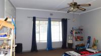 Bed Room 2 - 28 square meters of property in Protea Park (North West)