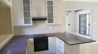 Kitchen - 17 square meters of property in Greengate