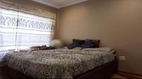 Bed Room 1 - 10 square meters of property in Jackaroo Park