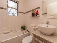 Bathroom 1 of property in Milnerton