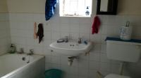 Bathroom 1 - 7 square meters of property in Calvinia