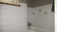 Bathroom 1 - 4 square meters of property in Florida