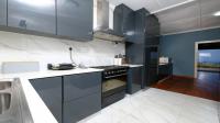 Kitchen - 10 square meters of property in Bluff