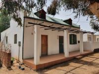 3 Bedroom 2 Bathroom House for Sale for sale in Willowmore