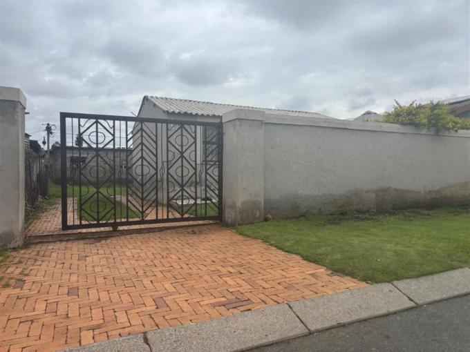 Standard Bank SIE Sale In Execution 2 Bedroom House for Sale in Pimville - MR535026