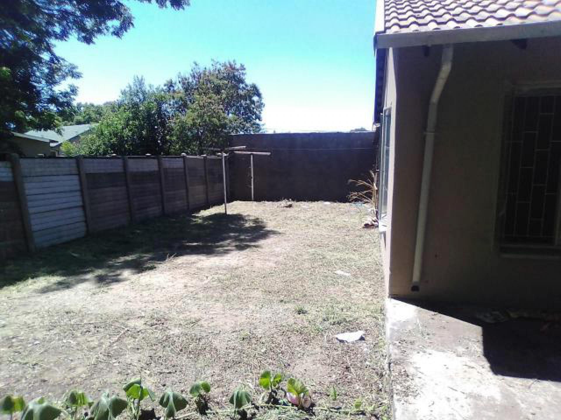 Front View of property in Rustenburg Oos-Einde