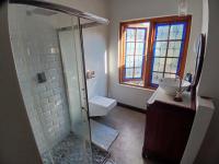 Bathroom 1 of property in Kensington - JHB