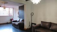 Lounges - 29 square meters of property in Kensington - JHB