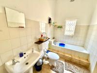 Main Bathroom - 6 square meters of property in Turffontein