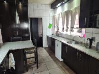 Kitchen - 21 square meters of property in Emalahleni (Witbank) 