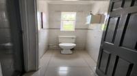 Bathroom 1 - 8 square meters of property in Townsview