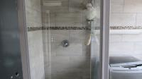 Bathroom 1 - 8 square meters of property in Townsview