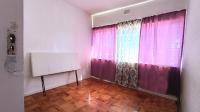 Bed Room 1 - 12 square meters of property in Parow Central