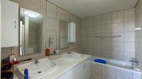 Main Bathroom - 9 square meters of property in Umhlanga Rocks