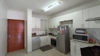 Kitchen - 15 square meters of property in Umhlanga Rocks