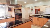 Kitchen - 19 square meters of property in Dunveria