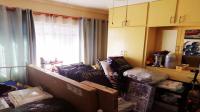 Bed Room 1 - 15 square meters of property in Dunveria