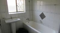 Bathroom 1 - 7 square meters of property in Elspark