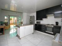 Kitchen of property in Weltevreden Park