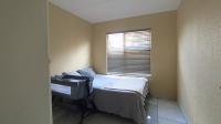 Bed Room 2 - 9 square meters of property in Weltevreden Park