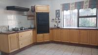 Kitchen of property in Selcourt