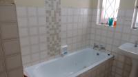 Bathroom 1 - 5 square meters of property in Lenasia South