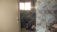 Main Bathroom - 12 square meters of property in Lenasia South