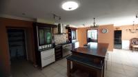 Kitchen of property in Vincent Heights