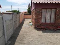 Front View of property in Boitekong