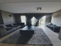 Lounges - 14 square meters of property in Boksburg