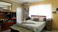 Main Bedroom - 44 square meters of property in Durban North 