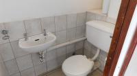 Guest Toilet - 2 square meters of property in Paradise Valley