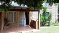 2 Bedroom 1 Bathroom Flat/Apartment for Sale and to Rent for sale in Van Riebeeckpark