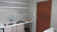 Kitchen - 15 square meters of property in Nietgedacht 535-Jq