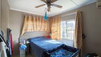 Bed Room 1 - 14 square meters of property in Hillgrove