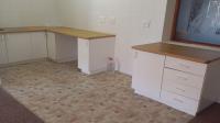 Kitchen - 10 square meters of property in Oudtshoorn