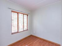 Bed Room 1 - 11 square meters of property in Constantia Kloof