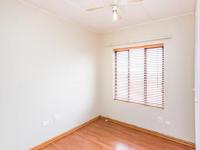 Bed Room 2 - 11 square meters of property in Constantia Kloof