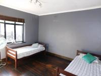 Bed Room 1 - 18 square meters of property in Montclair (Dbn)