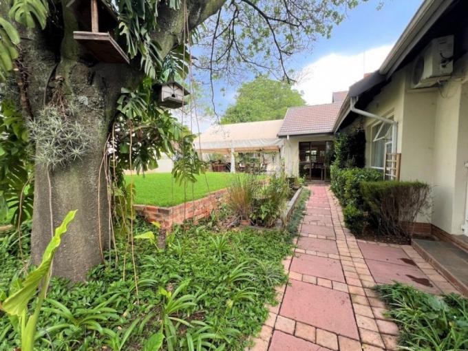 3 Bedroom House For Sale For Sale In Kensington B - JHB - MR