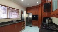 Kitchen - 15 square meters of property in Rooihuiskraal