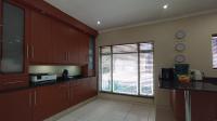 Spaces - 13 square meters of property in Rooihuiskraal