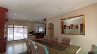 Dining Room - 28 square meters of property in Rooihuiskraal