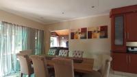 Dining Room - 28 square meters of property in Rooihuiskraal