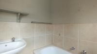 Bathroom 1 - 3 square meters of property in Amberfield