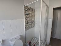 Bathroom 1 of property in Parklands