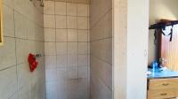 Staff Bathroom - 3 square meters of property in Glenmarais (Glen Marais)