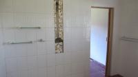 Main Bathroom - 12 square meters of property in Rothdene