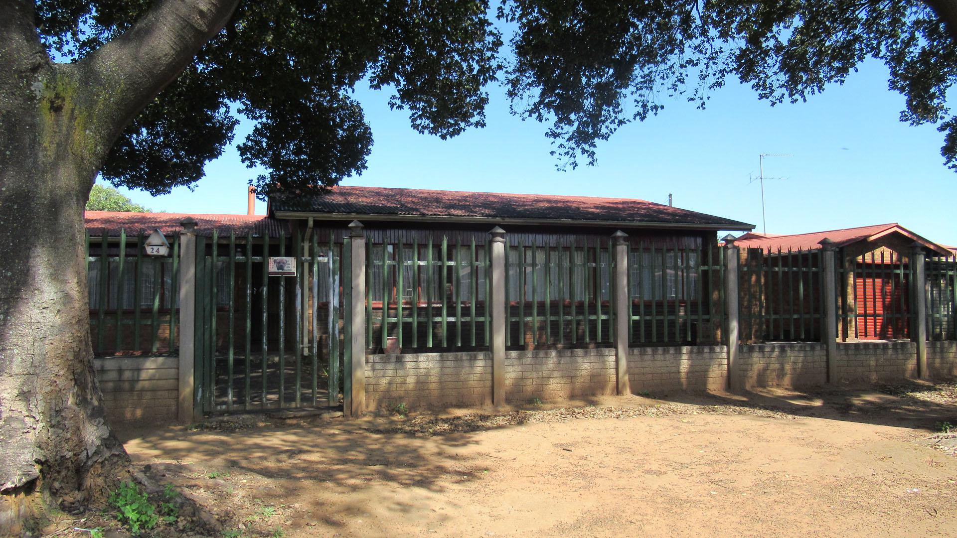 Front View of property in Vanderbijlpark